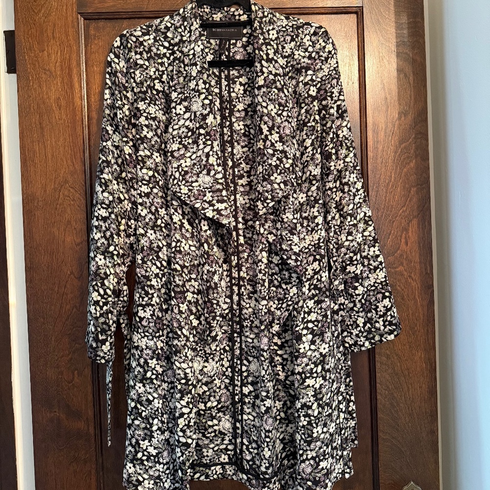 BCBG lightweight floral coat